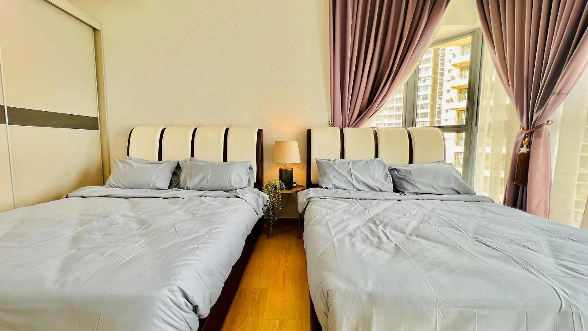 Country Garden Danga Bay Lovell By R9 Homestay Johor Bahru 0*,  Malaysia